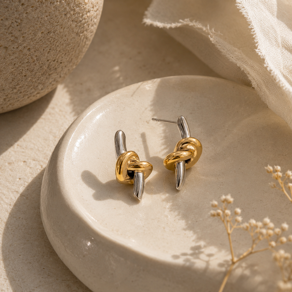 TRENDY KNOT HOOP EARRINGS